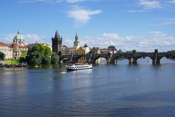 Obraz premium charles bridge in prague