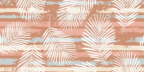 Poster Tropische bladeren Tropische patroon, palmbladeren naadloze vector floral achtergrond. Exotische plant op pastel strepen print illustratie. Zomerse natuur jungle print. Bladeren van palmboom op verflijnen. inkt penseelstreken