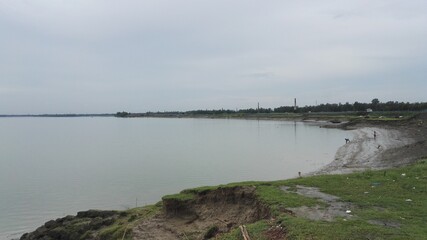 A day out at the riverside