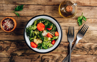 Steamed vegetables - broccoli,carrot and cauliflower