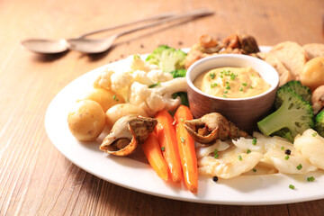 vegetable and dip- healthy snack and dip