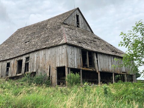 old farm house