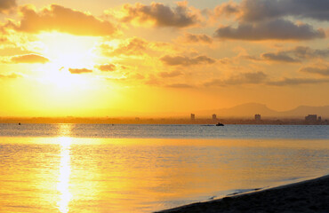 atardecer en el mar