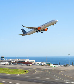 Airplane taking off, Madeira airport