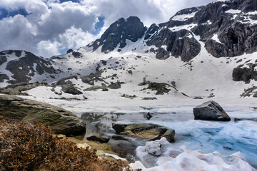 Fototapeta na wymiar Spring view of Cabianca Lake - Orobie - Italian Alps
