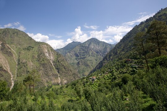 Sutlej river valley, Himalayas, Sarahan, Himachal Pradesh, India, Asia