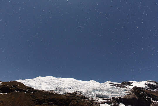 Milky way, Ausangate, Willkanuta mountain range, Andes, Peru