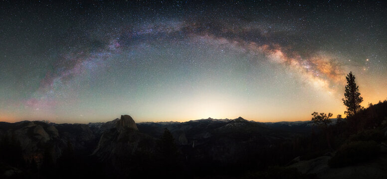 Scenic view of milky way over Half Dome in Yosemite National Park