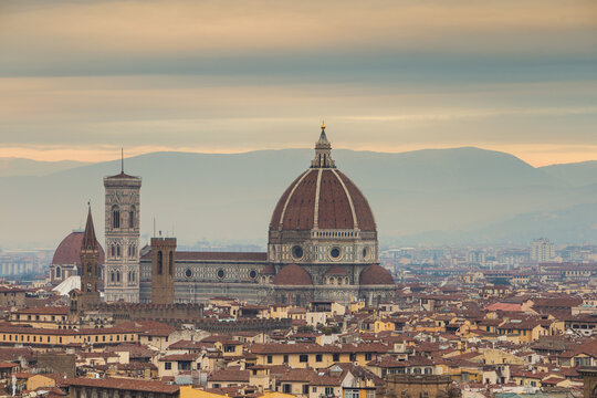 View of Cathedral of Santa Maria del Fiore against sky during sunset