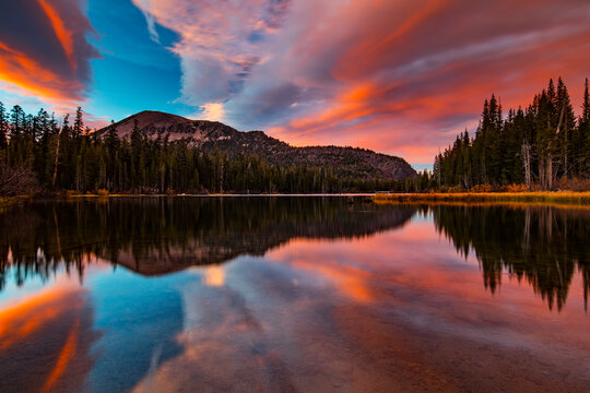 Scenic view of Mary Lake during sunset