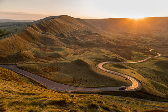 Scenic view of Mam Tor in Peak District National Park during sunset