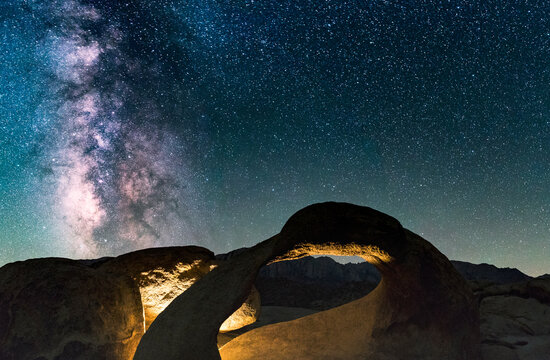 View of milk way over Mobius Arch in Alabama Hills