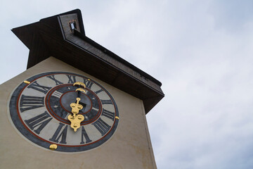 オーストリア　グラーツのシュロスベルクの丘の時計台