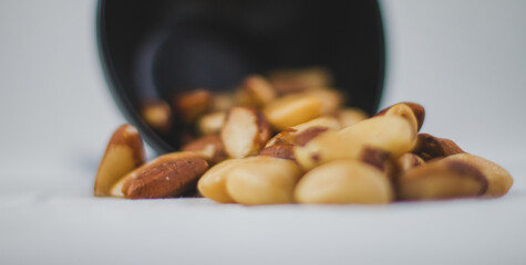 bowl of cashew nuts