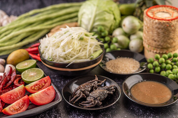 Papaya salad ingredients include papaya.