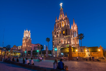 Parroquia de San Miguel de Allende, en el centro de México. Esta ciudad es considerada una de las...