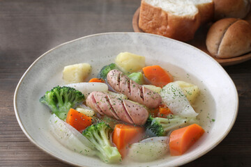 野菜たっぷりのポトフ