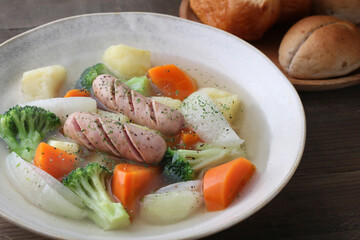 野菜たっぷりのポトフ
