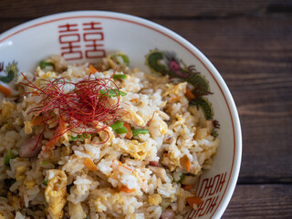 チャーハン。たくさんの野菜が入った中華料理の炒飯。