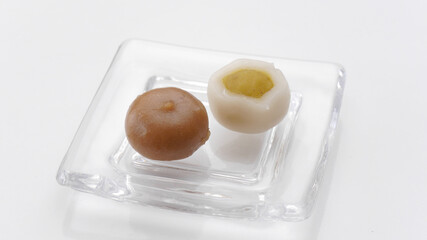 和菓子　芋切り団子　くるみ団子