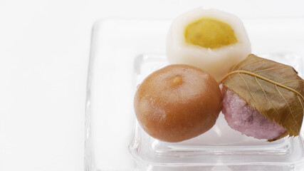 和菓子　芋切り団子　くるみ団子　桜餅