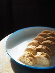 Omelet rolls