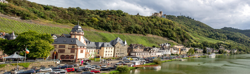 Fototapeta na wymiar View of the Moselle, panorama view