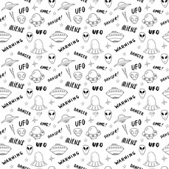 Ufo and aliens Seamless pattern. Cute Doodles space ships sketch. Hand drawn Cartoon Vector illustration