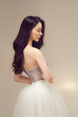 포즈,여성, 女, 드레스, 미, 자세, 체형, 춤,댄스, 춤사위,동작, 신부, 유행,...