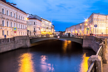 Fototapeta na wymiar Channel in St.Petersburg at dusk, Russia