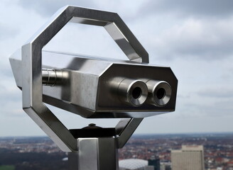 Binoscope on the observation deck in the city