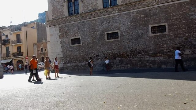 Taormina - Time lapse su Corso Umberto