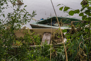 fischerboote im roxheimer altrhein