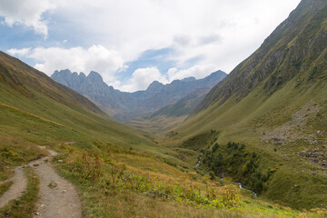 Trekking Caucasus - Chaukhi pass in the North of Georgia