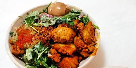  Salad with rendang chicken, egg , vegetable and dressig