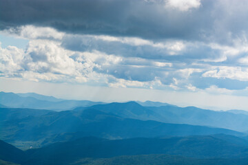 The White mountains - from Mount Washington