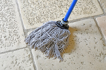 mop sweeper to clean the floor