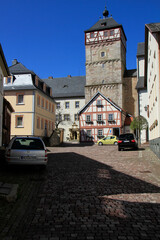 Fototapeta na wymiar Der Zehntturm der Kirche in Bischofsheim. Unterfranken, Bayern, Deutschland, Europa