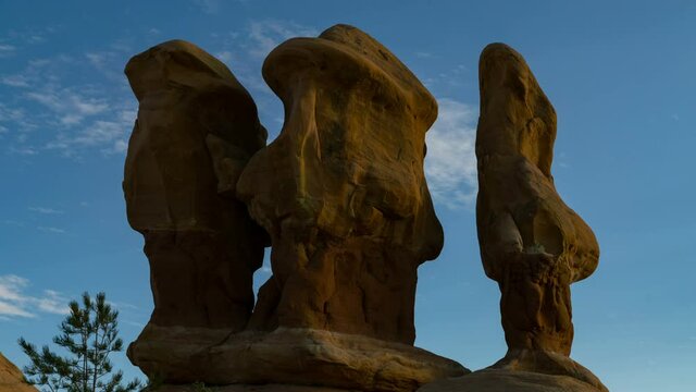  Time lapse of hoodoos at Devils Garden in Grand Staircase Escalante National Monument in Utah