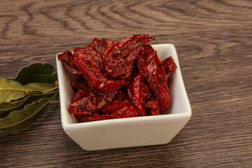 Dry tomato heap in the bowl