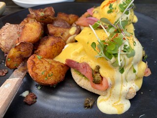eggs Benedict