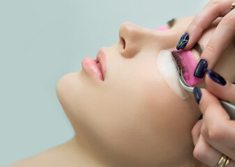 Eyelash Care Treatment Procedures. Eye lash lamination botox curl procedure 