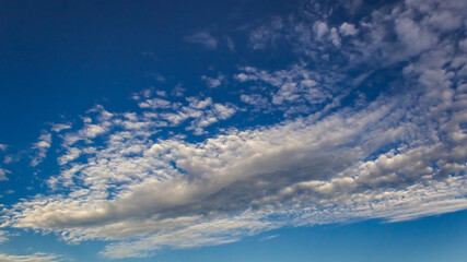 Fototapeta na wymiar blue sky and clouds