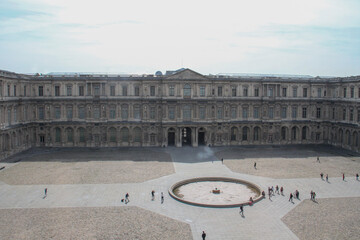 Obraz premium Louvre Museum