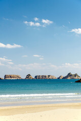 鹿児島県　種子島　中種子町の奇岩がある熊野海水浴場