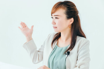 報道・アナウンサー・ニュースキャスター
