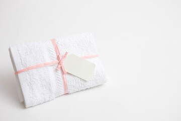 towel with blank tag