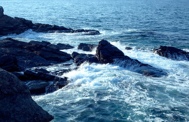 sea waves crash photo close up