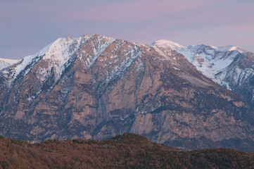 Fototapeta na wymiar Peaks of the Ordesa and Monte Perdido National Park from Alto Añisclo. Pyrenees. Huesca. Aragon. Spain.