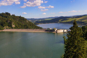 Water dam on Lake Czorsztyn